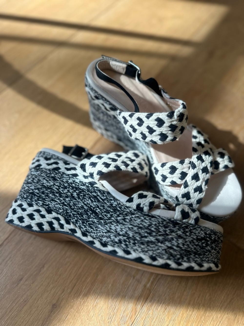 Free People Dolce Woven Platform Wedge Sandal Black White | Size 8.5 - Picture 5 of 7